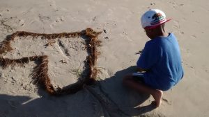 PHOTOS OF JUN with a seaweed heart